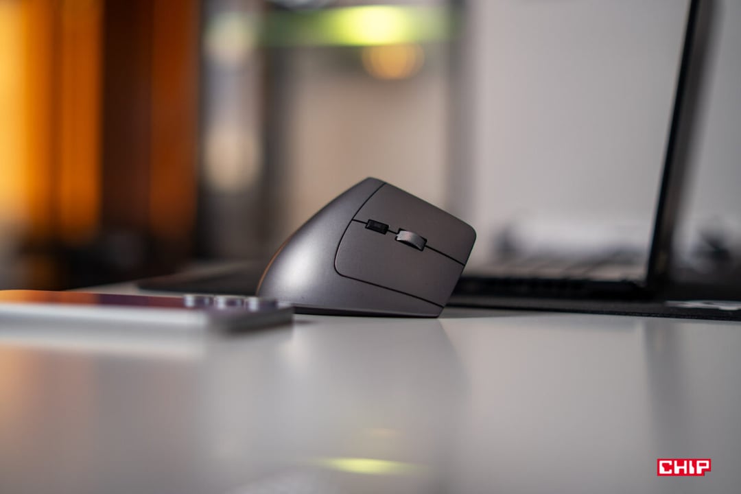 Test Hama EMW-700 – spróbowałem dziwnej myszki i teraz czekają mnie wydatki