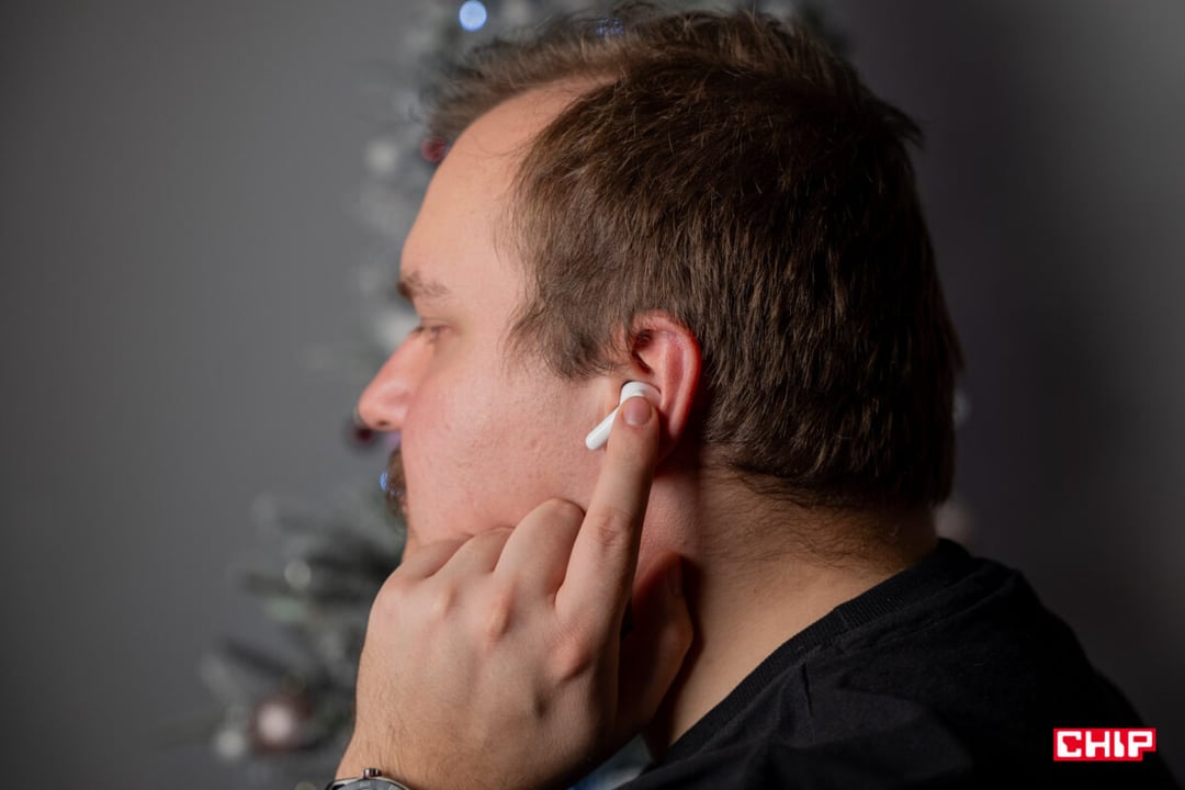 Jakie słuchawki do 300 zł? TOP 6 tanich TWS