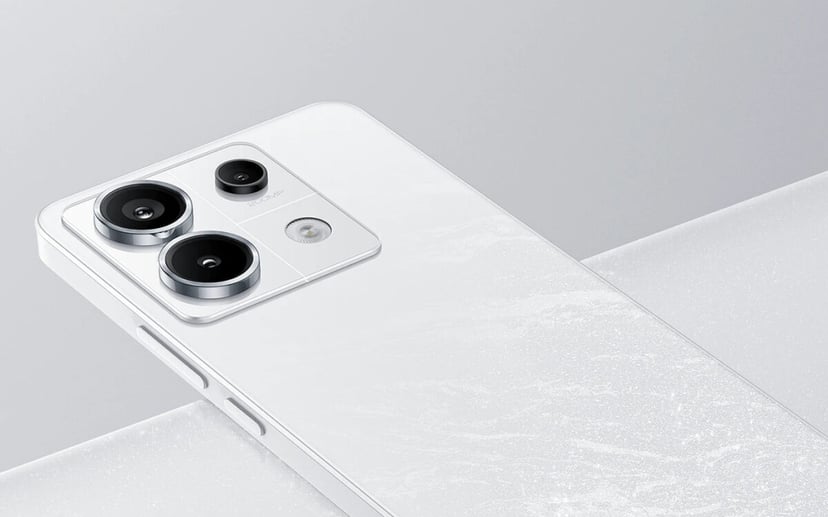 Przenieś numer do Plusa lub Plusha i zgarnij smartfon za pół ceny