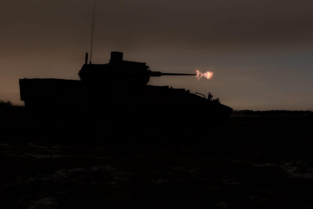 Polska ma nowy pojazd wojskowy. Obejrzyj zdjęcia z testów KTO Rosomak z ZSSW-30