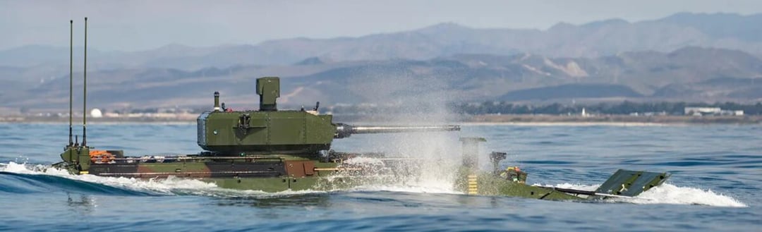 Nowy potwór Marines gotowy do akcji. ACV-30 wchodzi do służby