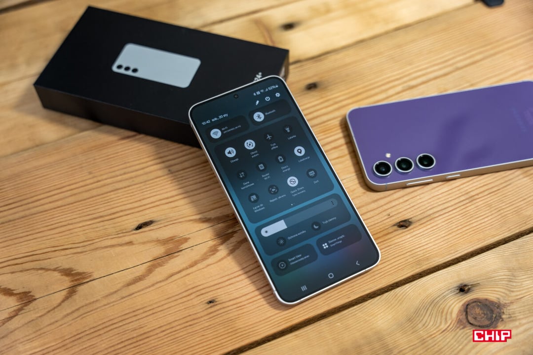 Samsung zmienił zdanie. Usunięta funkcja wraca na smartfony Galaxy