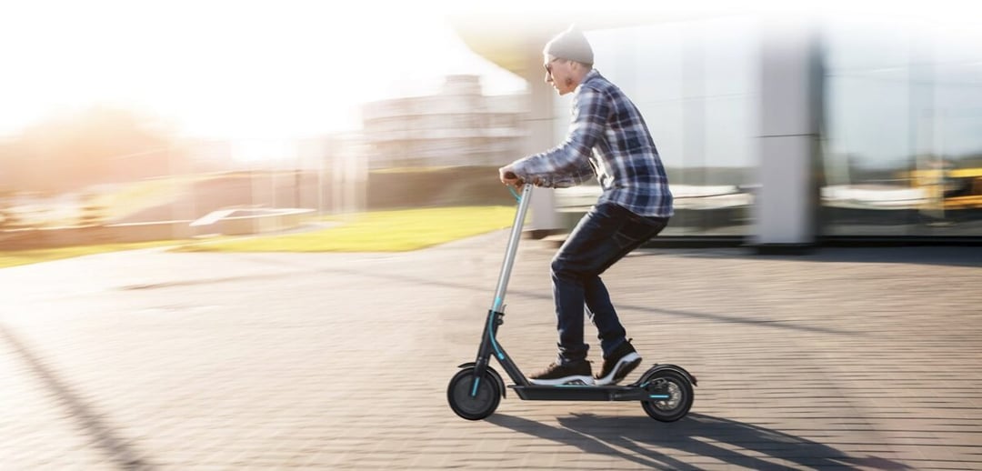 Wjedziesz hulajnogą gdzie nie trzeba? System wyłączy ją zdalnie bez twojej zgody