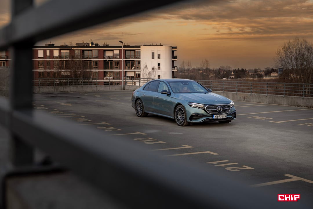 Test Mercedes E220d 4MATIC – czego ma więcej, luksusu czy technologii?