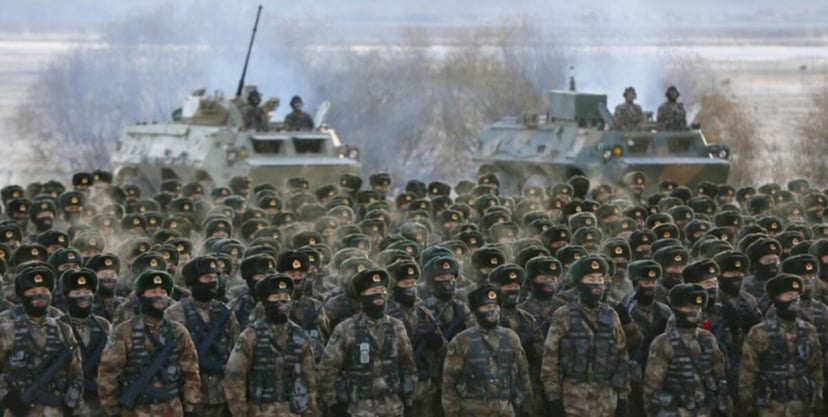 Sieje zniszczenie 155-mm pociskami. Chiny stworzyły nową broń i chcą na niej zarobić