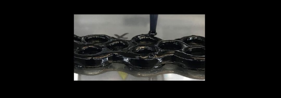 To chyba najdziwniejszy materiał na świecie. Uderzenie sprawi, że stanie się z nim coś niespodziewanego