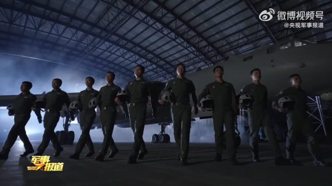 Tego jeszcze nie było. Tych ćwiczeń Chiny i świat nie zapomną