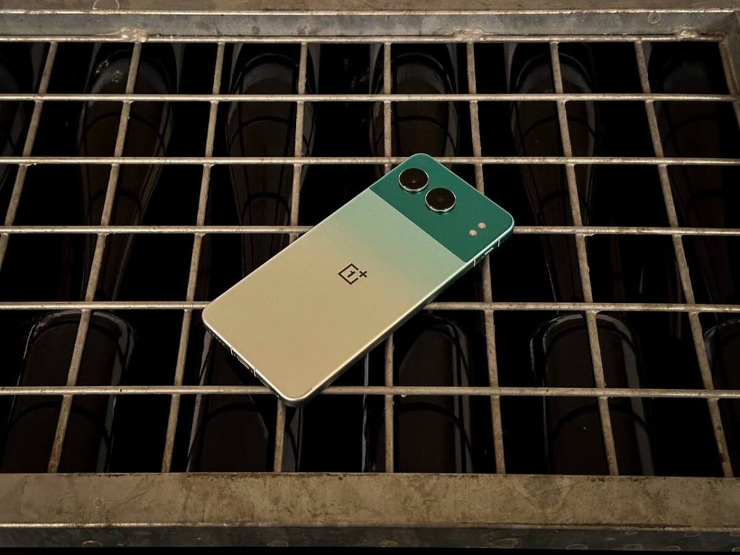 OnePlus nie zwalnia tempa. OxygenOS 16 trafia do średniaków