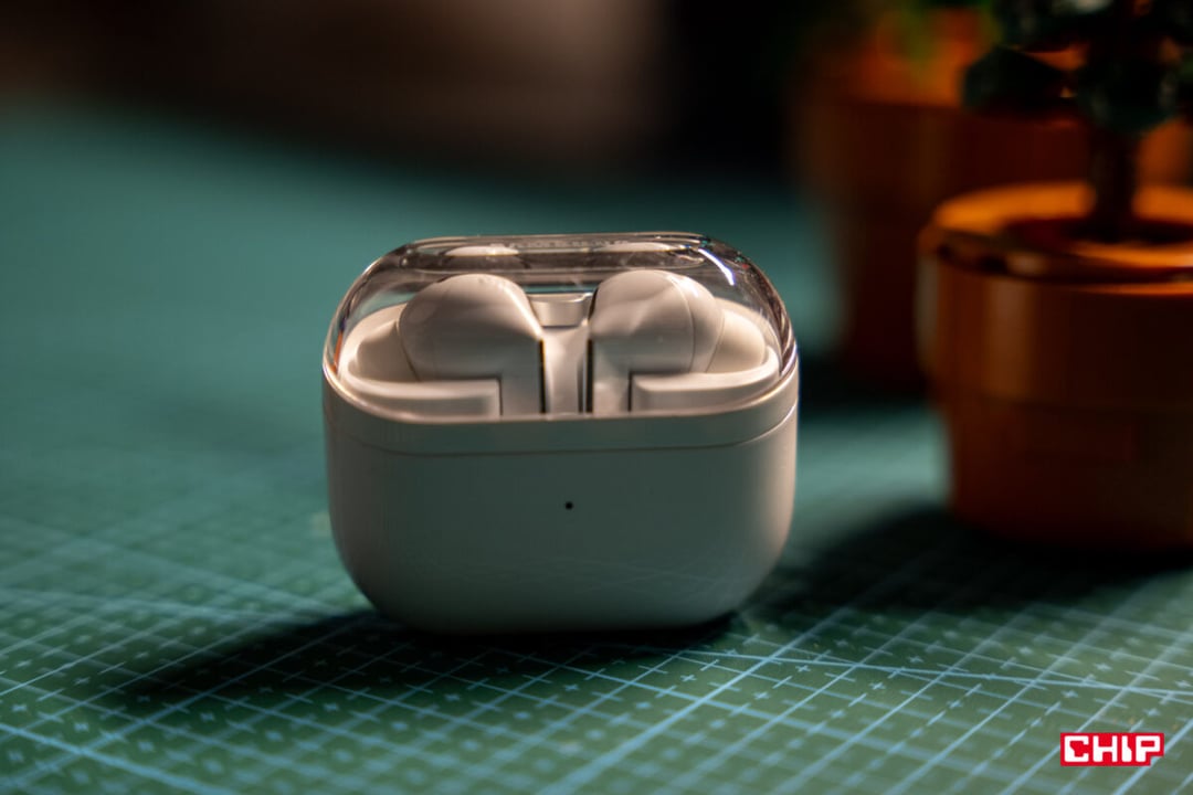 Samsung kopiuje Apple w najlepszy możliwy sposób. Galaxy Buds 4 z błyskawicznym tłumaczem
