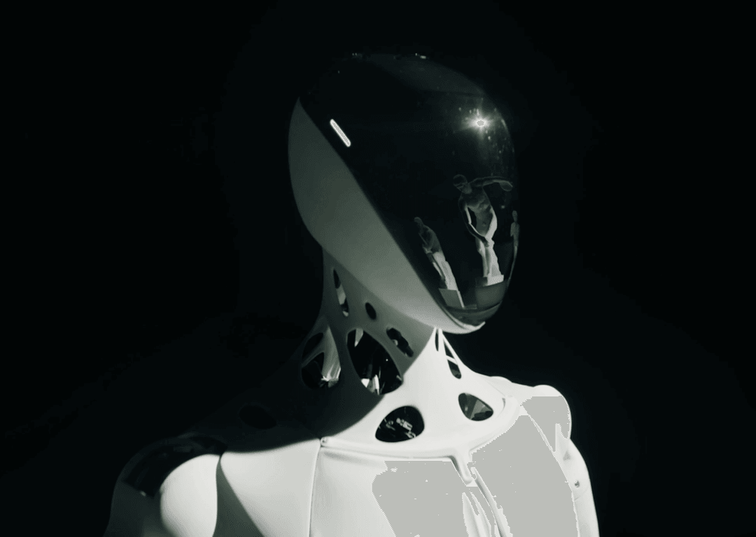 Oto nowy chiński “Iron Man”. XPeng rzuca wyzwanie robotom Tesli