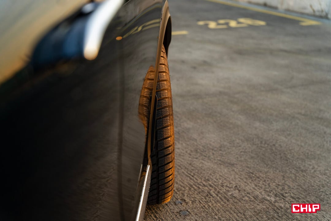 Elektryczny SUV, który nie powinien istnieć. Jak można oferować aż tyle w takiej cenie?