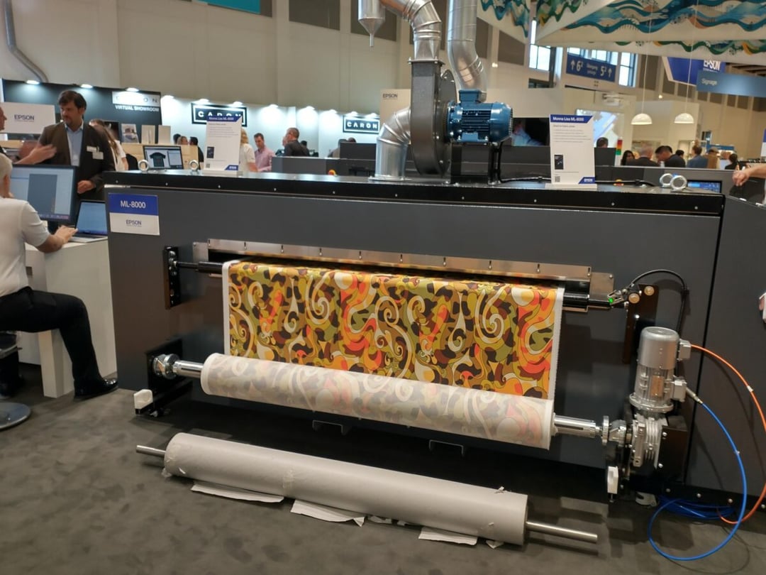 Epson – moda i woda. Niepokojący ślad wodny naszej garderoby