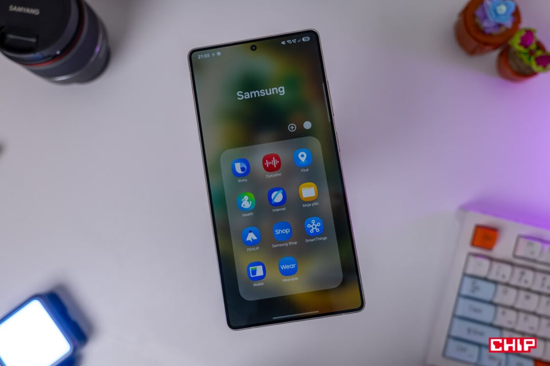 One UI 8.5 pożycza świetną funkcję z Pixeli. AI wchodzi na ekran blokady