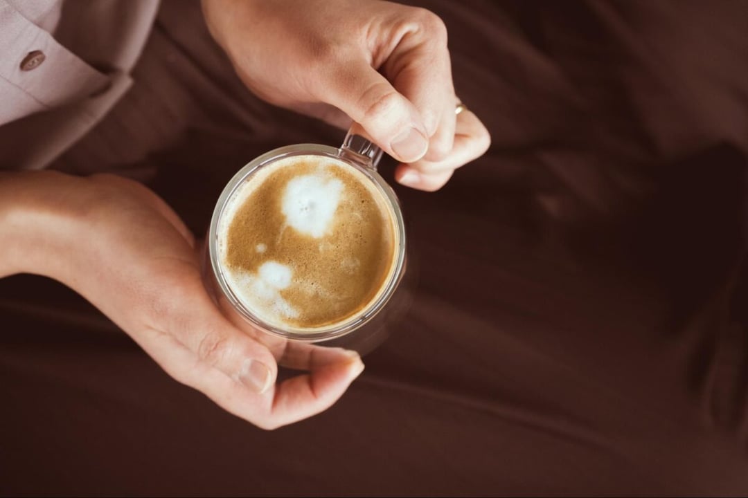 Ekspres JURA wie, jaką kawę lubisz najbardziej. Technologia AI w służbie kawoszom od 7 lat