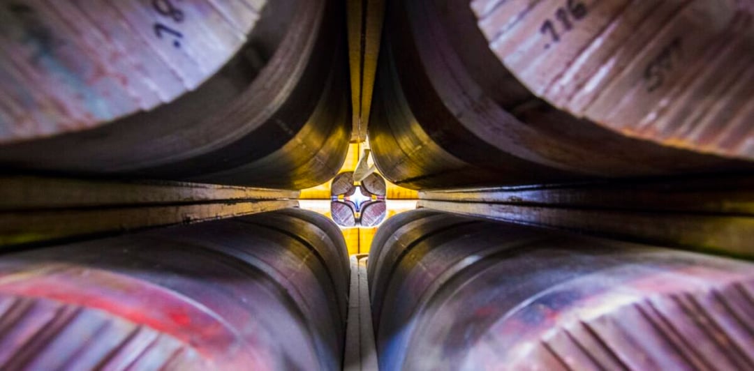 Jak odnaleźć cząstkę, której wyglądu nie znamy? Fizycy dowiedzieli się tego po 20 latach