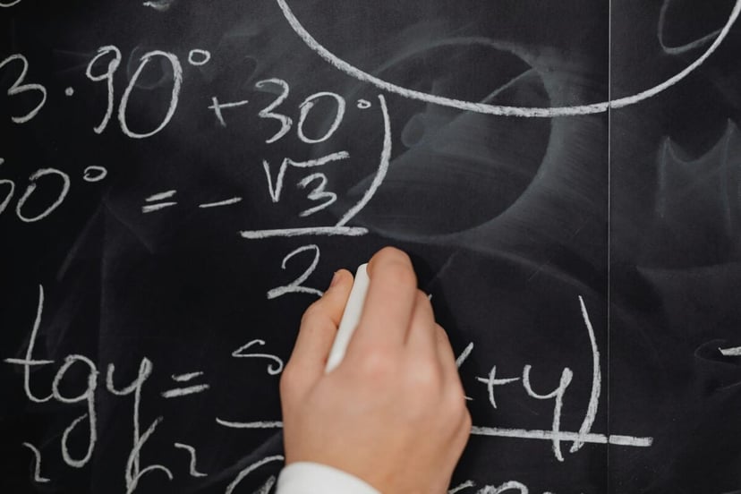 Matematyk wynalazł rewolucyjną metodę dla równań kwadratowych. Przełom po 4000 lat!