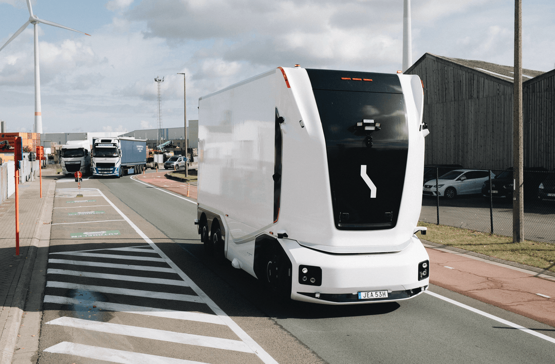 Historyczny moment dla europejskiej logistyki. Ciężarówka poziomu 4 samodzielnie pokonała trasę
