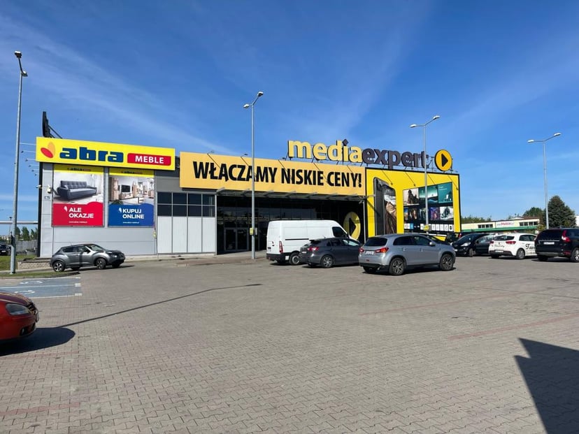 Media Expert wchodzi na rynek spożywczy. Elektroniczny gigant rzuca wyzwanie Biedronce i Lidlowi