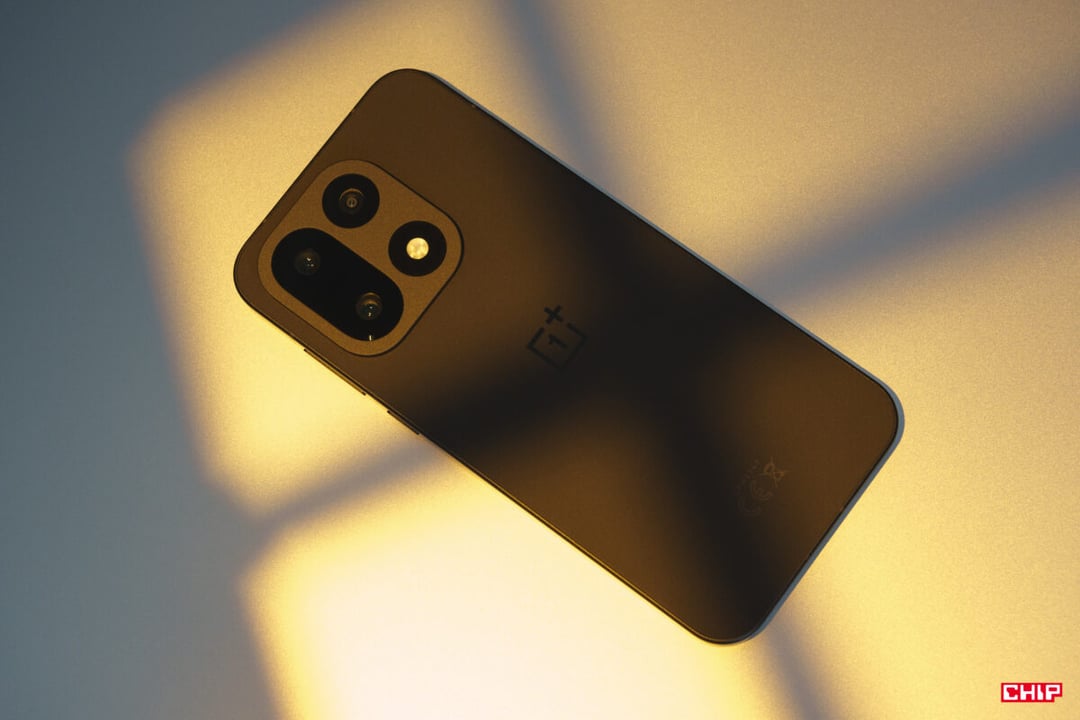 OnePlus 15R oficjalnie potwierdzony. Przyniesie ze sobą gigantyczną baterię i nowego Snapdragona