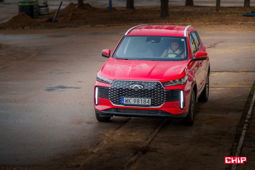 Twoje auto będzie musiało spełniać ostrzejsze normy od 2026 roku. Nowe przepisy dotyczą nawet elektryków