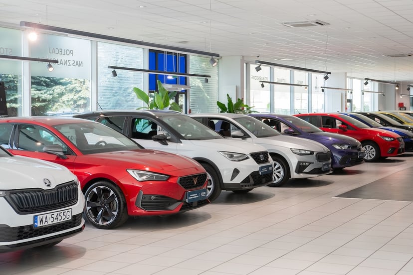 Odwiedziłem Volkswagen FS STORE, jedyny taki salon na świecie. Używany elektryk wcale nie taki straszny?