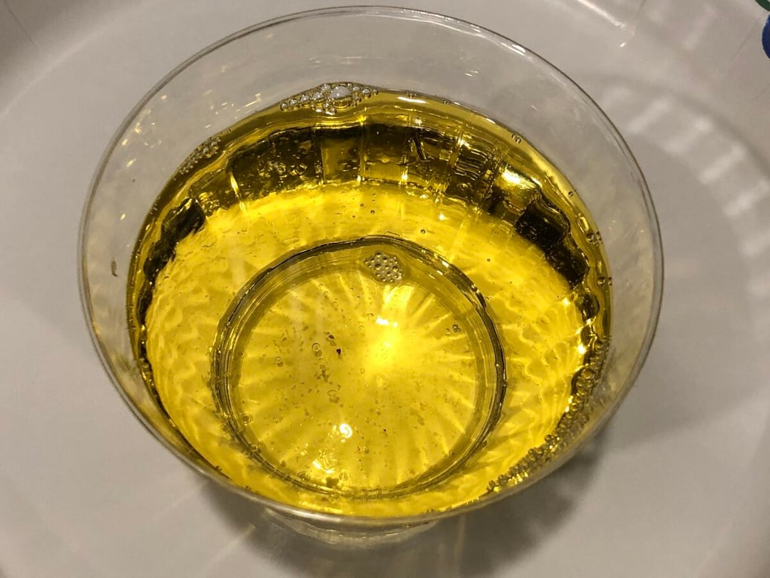 Olej po smażeniu okazał się lepszy od żywicy epoksydowej. Test wytrzymałościowy zaskoczył samych naukowców