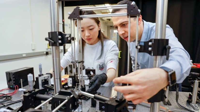 Gdy prędkość rośnie, metale zachowują się naprawdę dziwacznie. Nowy eksperyment potwierdził to po latach