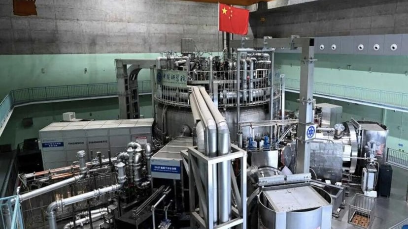 Chiński reaktor EAST wyszedł poza teoretyczne limity. Stabilna plazma w niewyobrażalnych okolicznościach