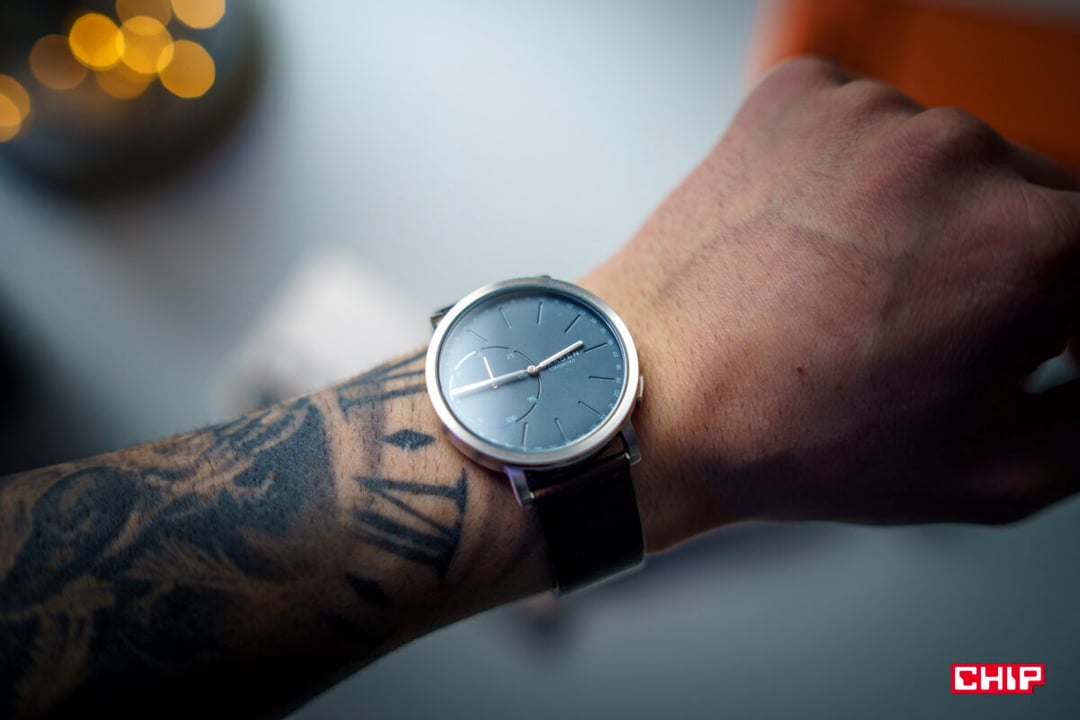 Zegarki hybrydowe – zapomniana technologia, która przegrała ze smartwatchami