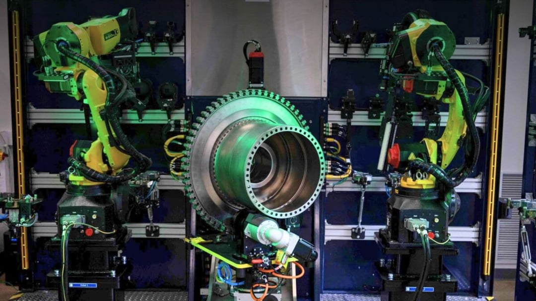 GE Aerospace stawia na roboty. AI pomaga w naprawach silników lotniczych.