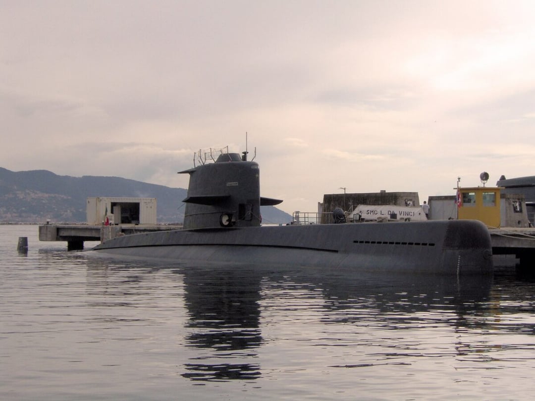 1600 ton i akumulatory litowo-jonowe. Włosi budują okręt podwodny nowej generacji