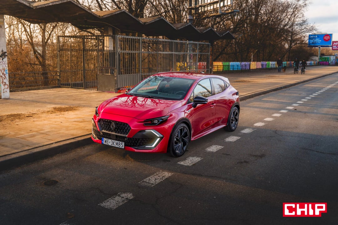 Test Renault Clio E-Tech 160 – mocarny kandydat do auta roku 2026