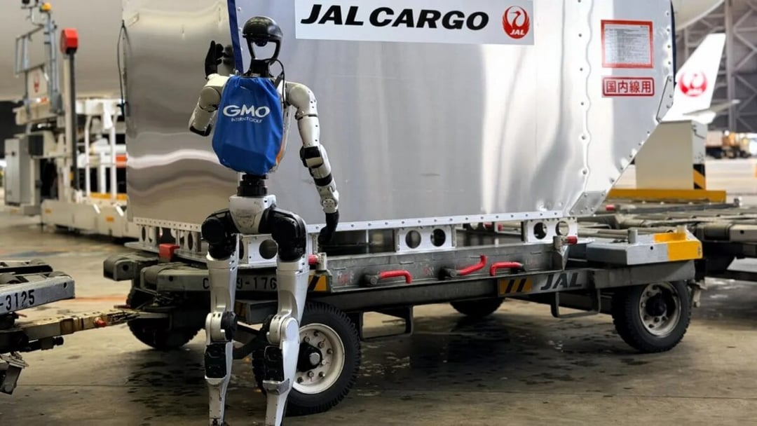 Jedno z największych lotnisk świata postawiło na roboty. Zastąpiły ludzi, ale rzekomo tylko na dwa lata