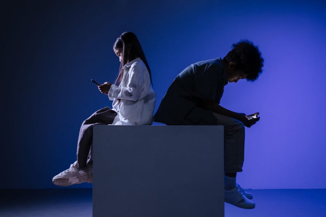 W tym centrum social media traktuje się jak uzależnienie. Włosi pomogą młodym