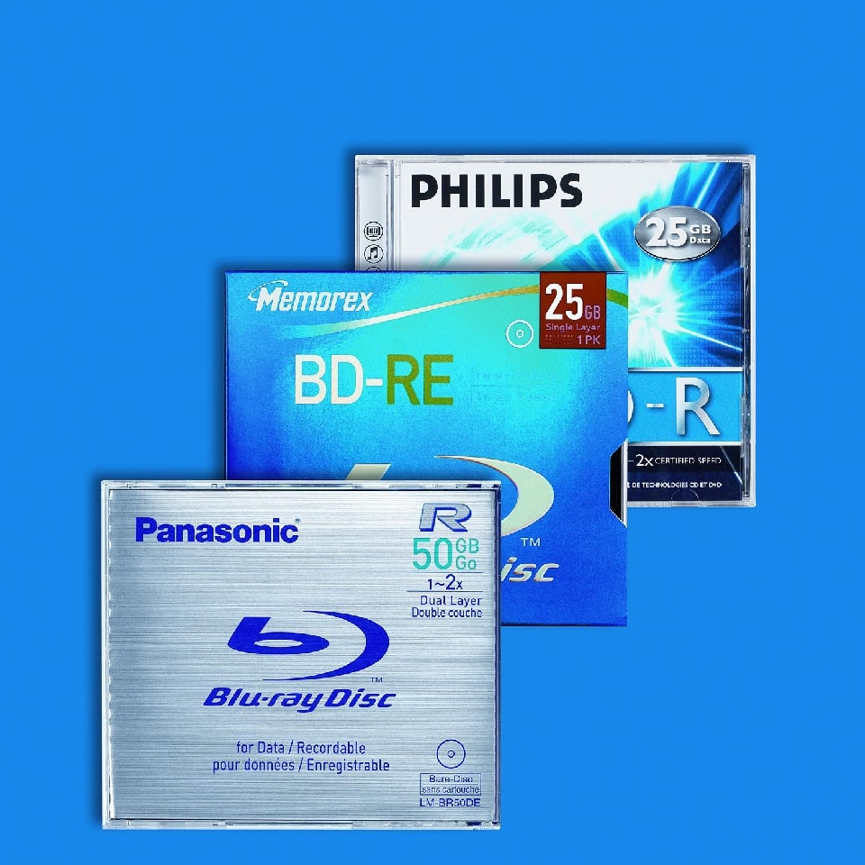 Płyty BD-R/RE mieszczą od 25 do 50 GB, wciąż jednak są bardzo drogie.