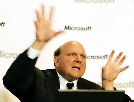 Ballmer nie widzi nic nadzwyczajnego w atakach na konta działaczy, walczących o wolność słowa w Internecie
