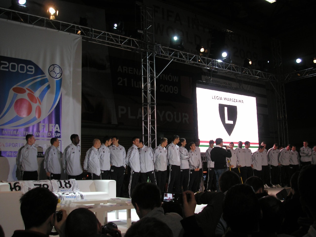 Legia Warszawa pokonała Lecha Poznań w grze FIFA 09