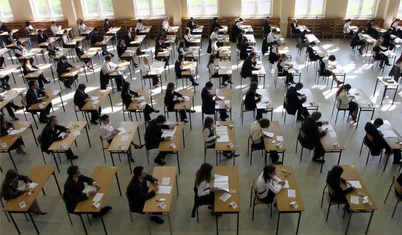 4 maja rozpoczynają się pierwsze egzaminy maturalne