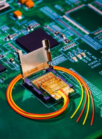 Intel Light Peak już gotowy do implementacji w urządzeniach
