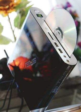 Malutki desktop teraz odtworzy dyski Blu-Ray