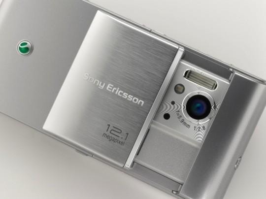 Zwycięzca: SE Satio - 12 Mpix, tuż za nim plasują się: Omnia HD/Xperia X2 - 8 Mpix HTC Desire/Nokia N97 - 5 Mpix Samsung Galaxy Spica - 3,2 Mpix