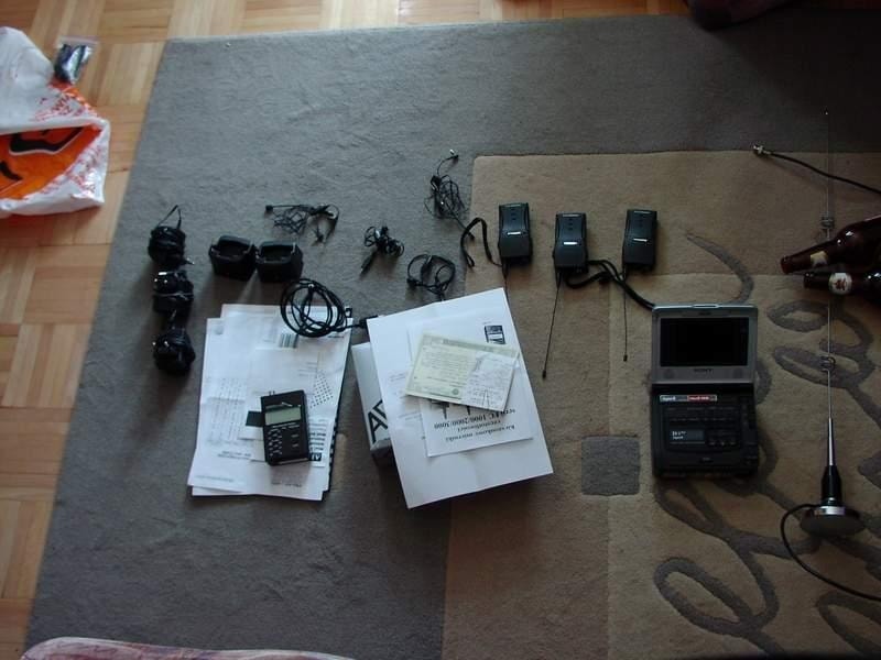 Do nagrywania obrazów z kamery w listwie użyto zminiaturyzowanego rekordera cyfrowego.