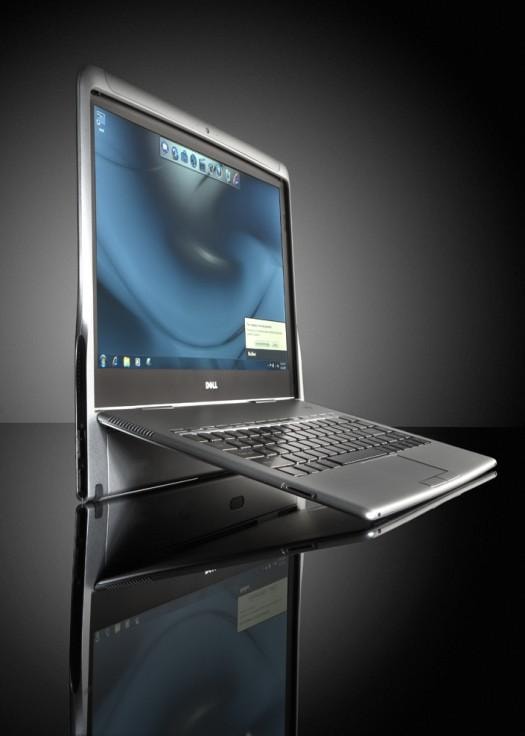 Cieniutki konkurent MacBooka Air. Który według was jest ładniejszy?