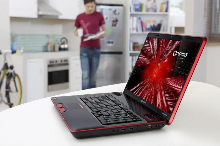 “Drapieżny” i znakomicie wyposażony notebook Toshiby