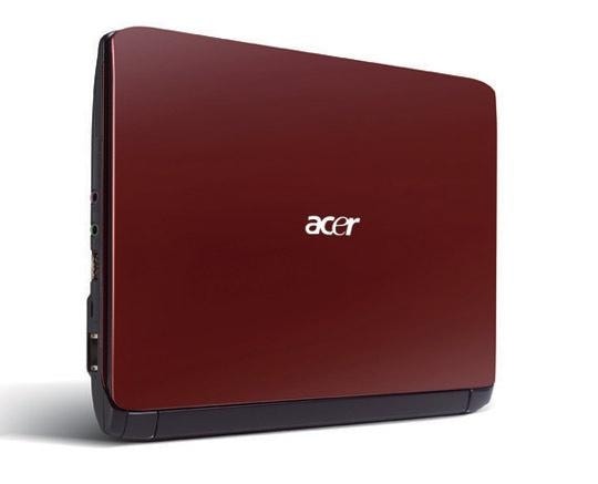 W netbooku znajdziemy również łączność WiFi oraz opcjonalnie - 3G