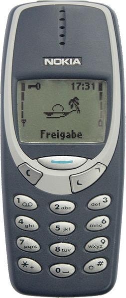 Przepis na rekordowy rzut? Stara Nokia i trochę ćwiczeń