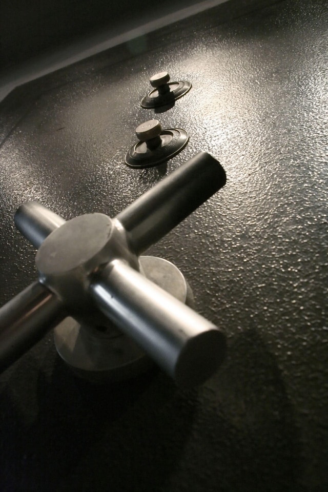 Utrzymuje się wysoki poziom zewnętrznych cyberzagrożeń czyhających na polskie firmy i instytucje