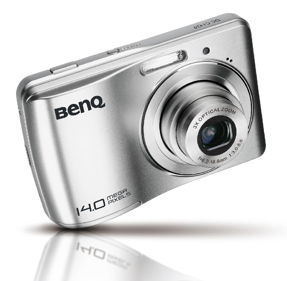 14 megapikseli i zasilanie dwoma paluszkami AA w nowym kompakcie BenQ