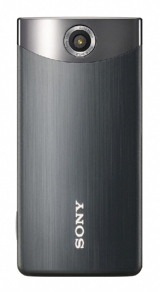 Aparat mierzy 107 x 15,2 x 52 mm, zaś waży 125 gramów wraz z akumulatorem
