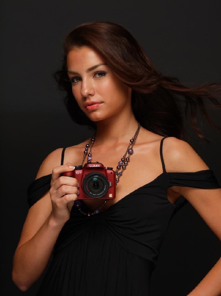 CHIP doradzi Ci jaki aparat wybrać. Będzie dopasowany do potrzeb, gustów i... sukienki